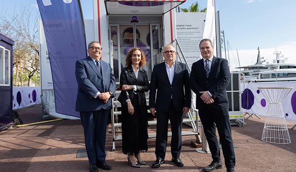 Sanofi to open an innovation center in Barcelona, creating 300 jobs
